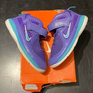 2012 original lebron 9 “hornets” Sz 10c